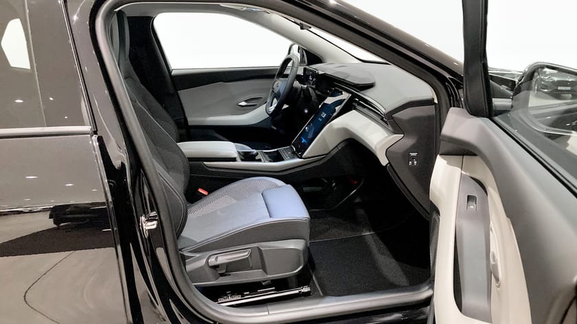 Bild 3 av Ford Explorer EV Extended Range RWD