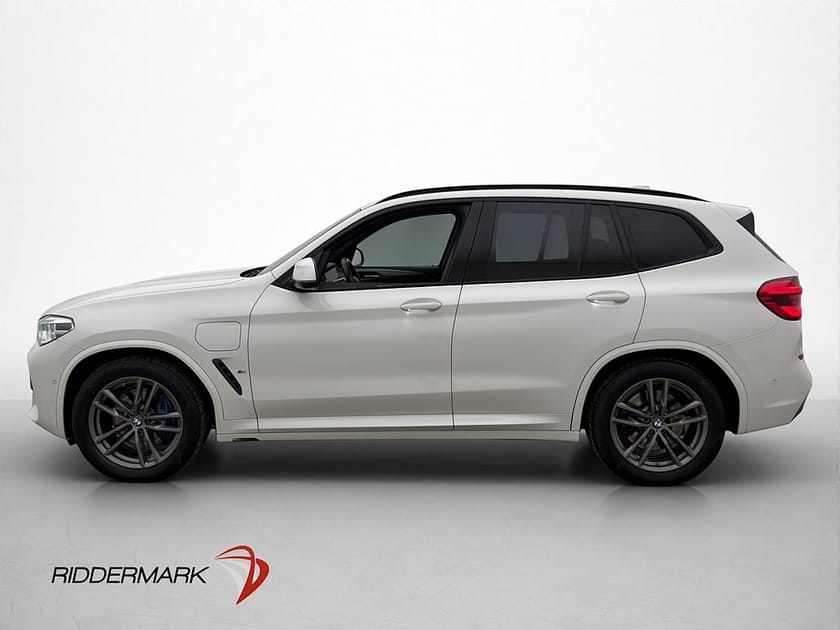 Bild 2 av BMW X3 xDrive30e M-Sport H/K Kamera Dragkrok CarPlay