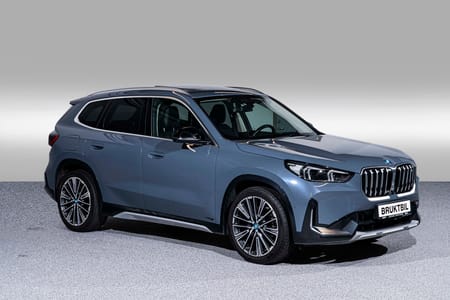 BMW iX1 xDrive30 H.feste Pano El.sete H/K HeadUP