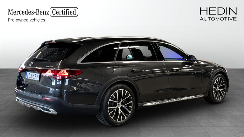 Bild 2 av Mercedes-Benz E 300 de 4MATIC All-Terrain Burmester Värmare Drag
