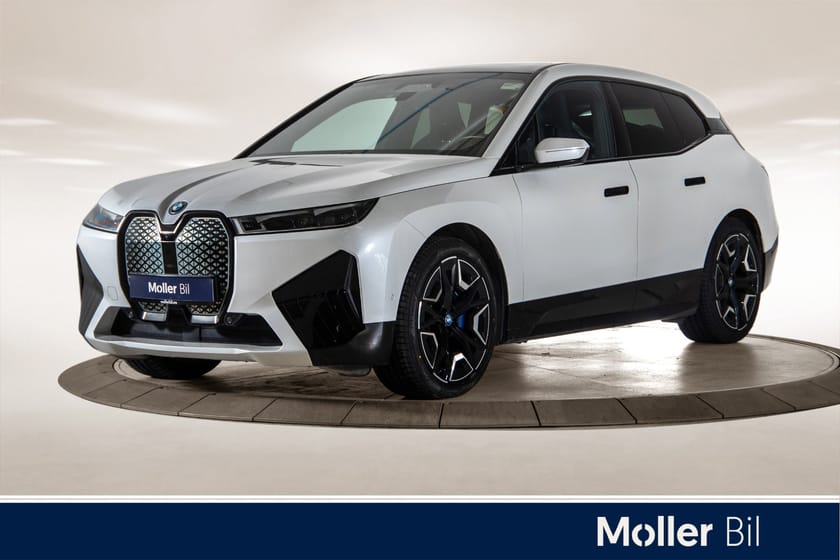 Bilde 1 av BMW iX xDrive40