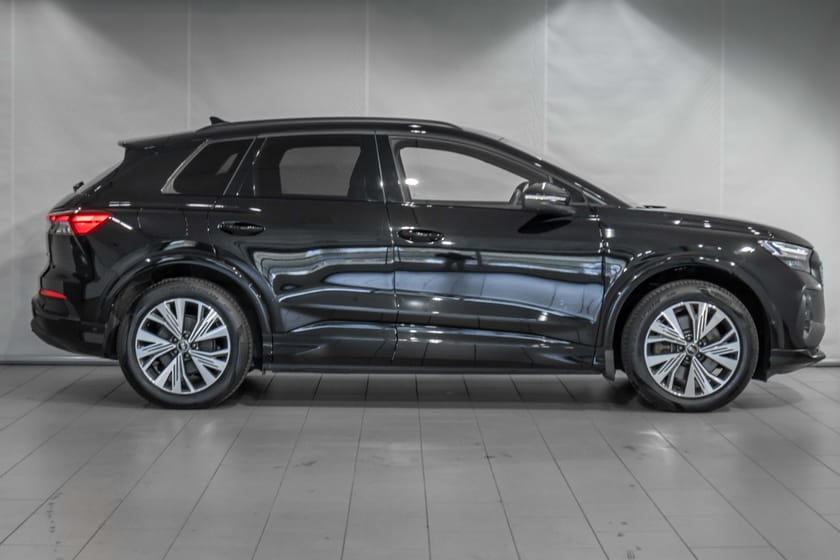 Bilde 3 av Audi Q4 55 e-tron quattro S line Pro