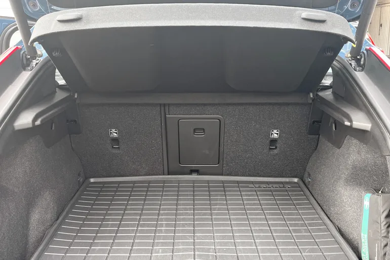 Volvo C40 Recharge