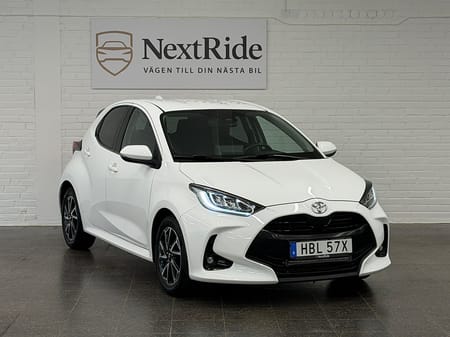 Toyota Yaris 1.5 VVT-i Active Plus Euro 6|Backkamera | SoV-hjul