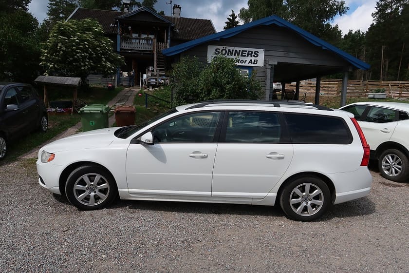 Bild 2 av Volvo V70 D3 Geartronic Kinetic Euro 5