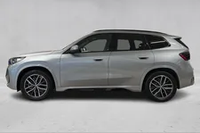 Thumnail bilde 1 av BMW iX1 xDrive30