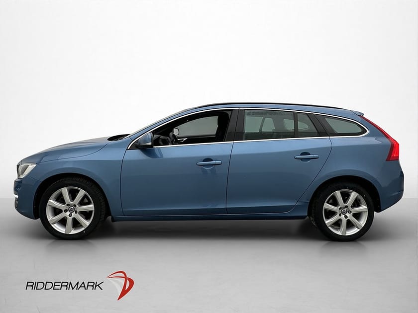 Bild 4 av Volvo V60 D3 150hk Momentum Värmare Rattvärme Halvskinn