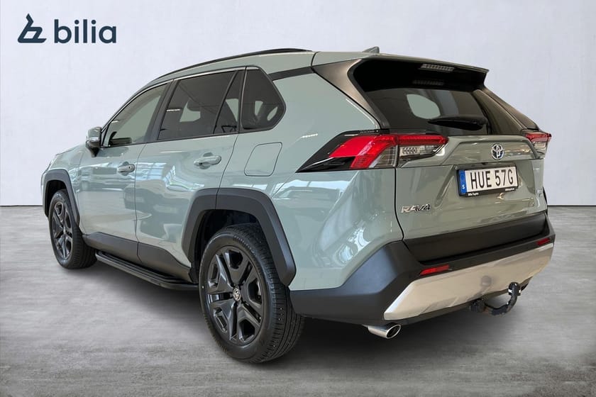 Bild 2 av Toyota RAV4 Hybrid AWD-i Adventure 2,5 JBL Teknikpaket Drag