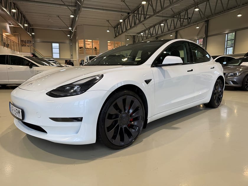 Bild 1 av Tesla Model 3 Performance