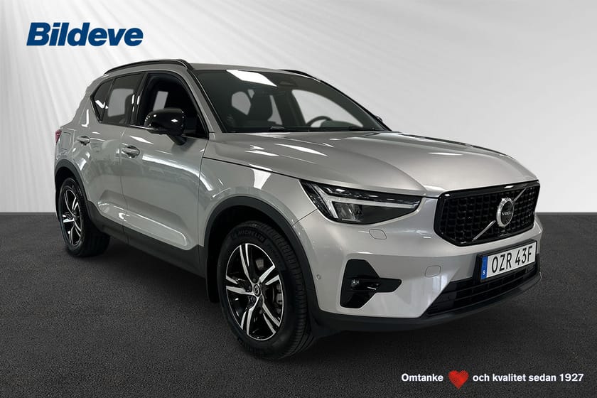 Bild 1 av Volvo XC40 B3 FWD Bensin Plus Dark