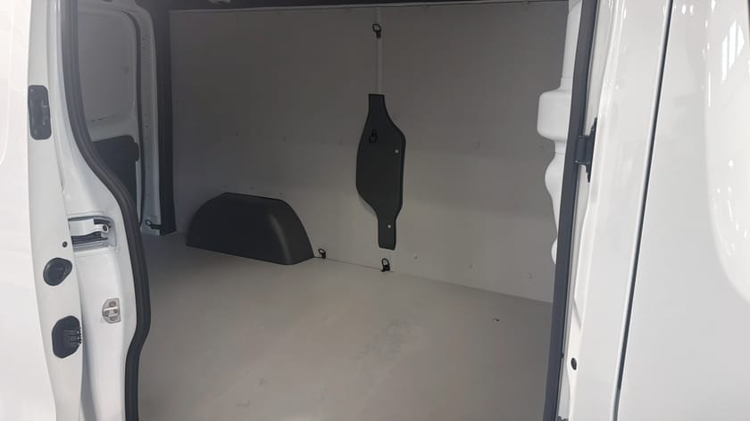 Bild 5 av Renault Trafic Skåpbil L2H1 NORDIC LINE DCI 150 AUTOMAT BVA9