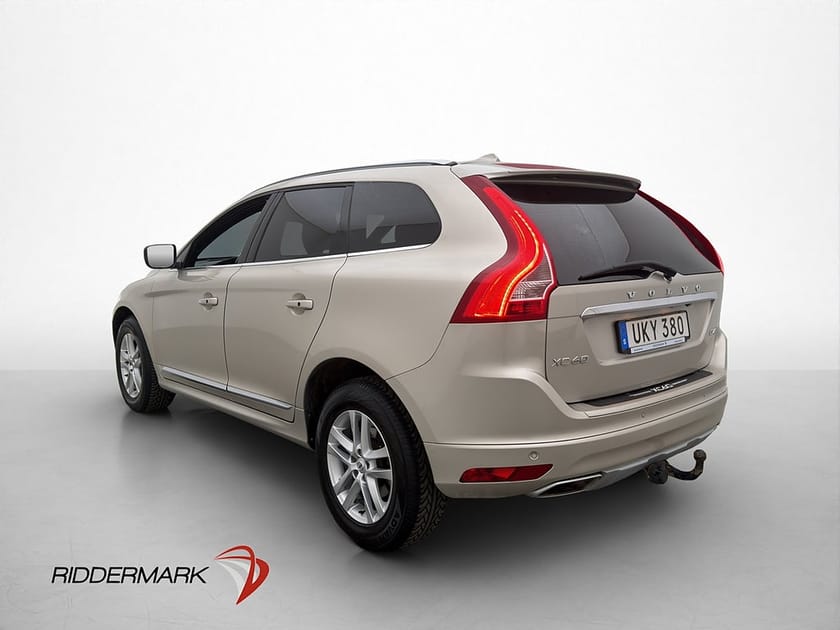 Bild 5 av Volvo XC60 D4 AWD 190hk Summum VOC Drag Pano Kamera