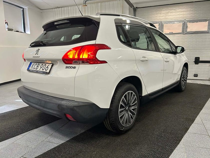 Bild 2 av Peugeot 2008 1.2 VTi 82 hk Euro 6 Mkt välservad Kamremsats bytt NYB
