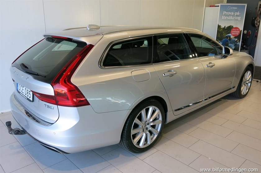 Bild 4 av Volvo V90 T5 254hk Inscription, High Performance Sound System, BLIS, IntelliSafe Surround, Inscription Expression
