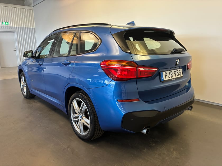 Bild 3 av BMW X1 xDrive25i xDrive 25i / Navigation / Panorama / HUD / Backkamera /