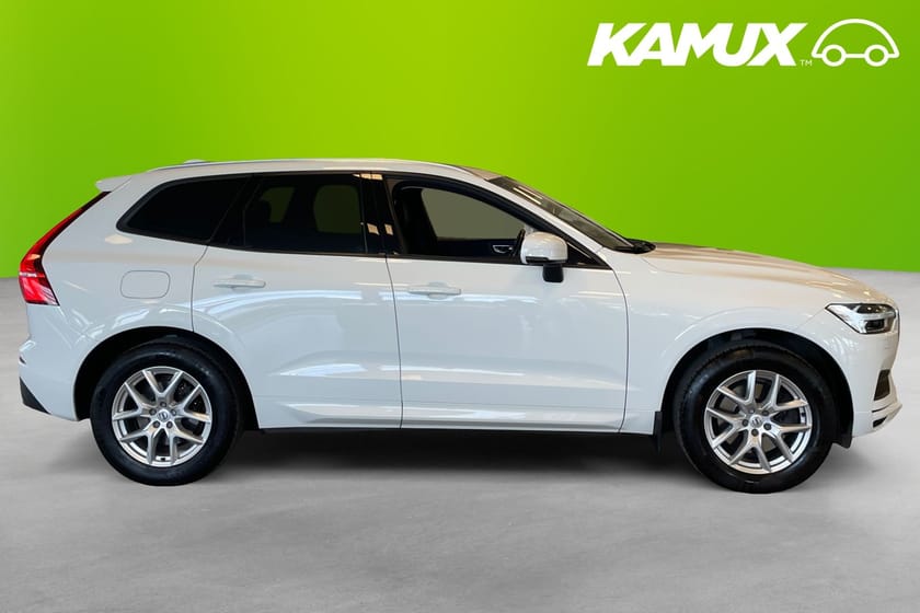 Bild 2 av Volvo XC60 T5 AWD Momentum  CarPlay Kamera Navi PDC Drag