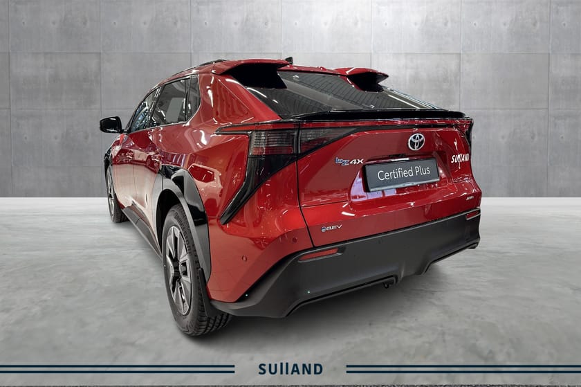 Bilde 3 av Toyota bZ4X NYE TYPEN, EXECUTIVE, 1500KG HENGERVEKT, HENGERFESTE!