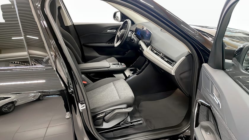 Bild 3 av BMW X1 xDrive25e