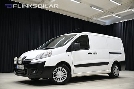 Toyota ProAce Skåpbil 2.0 D-4D 128HK Lång|Drag|Dubbeldörr|M/K-Värmare