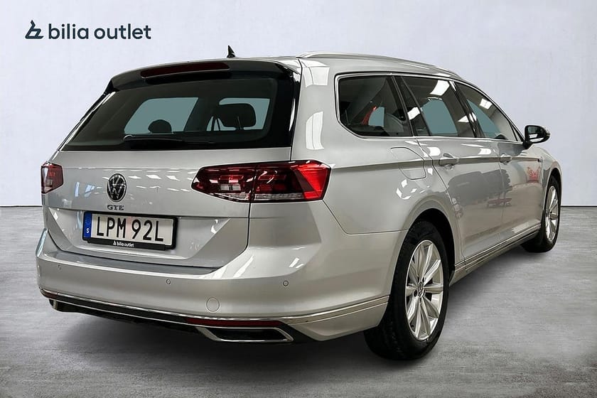 Bild 4 av Volkswagen Passat Sportscombi GTE 1.4 TSI Nyservad B-kamera Drag Navi