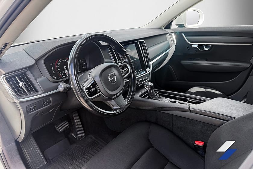 Bild 4 av Volvo V90 Cross Country D4 AWD Business Kamera VOC Värmare Drag SoV-däck