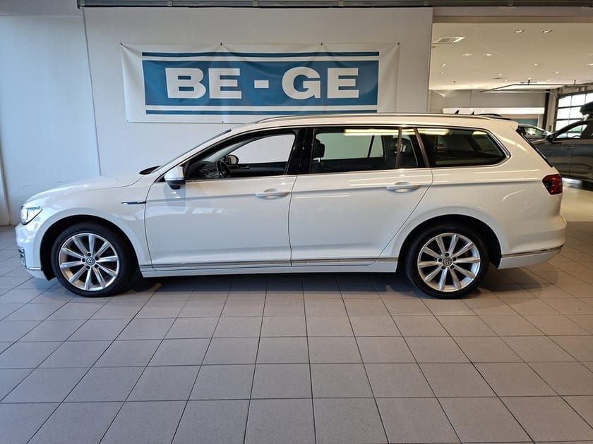 Bild 2 av Volkswagen Passat Variant GTE