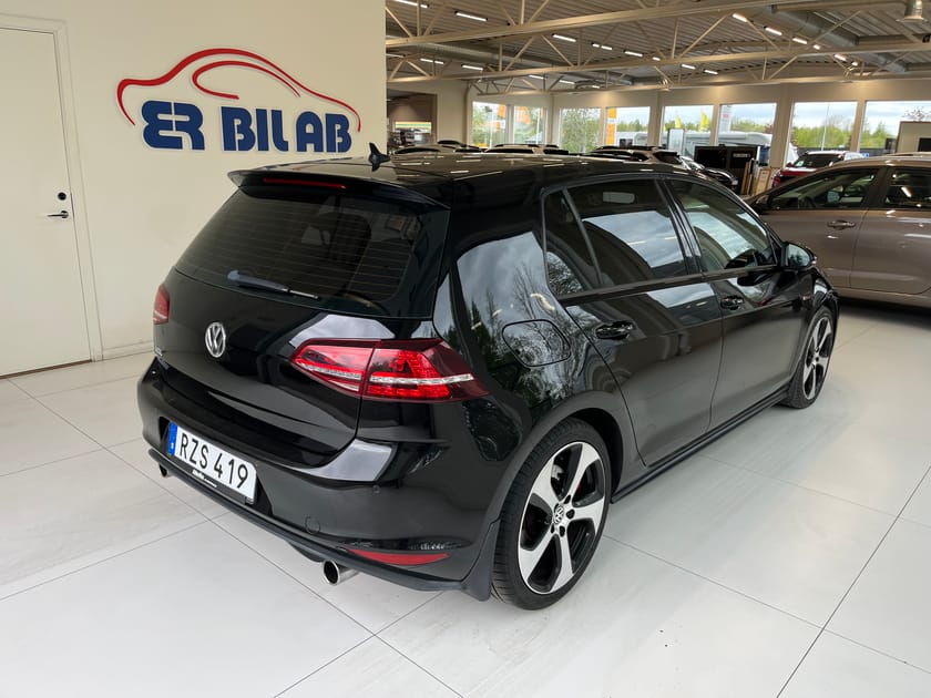 Bild 3 av Volkswagen Golf  GTI Performance 2,0 TSI Perfomance DSG Aut