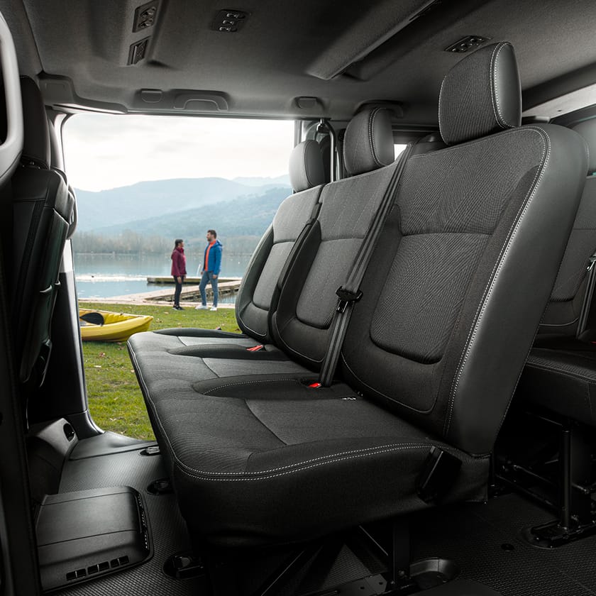 Bild 3 av Nissan Primastar Combi 9 Seats