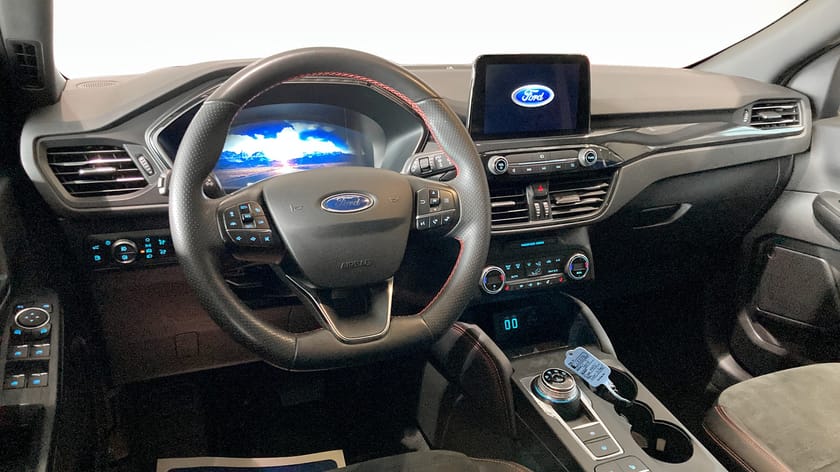 Bild 4 av Ford Kuga Plug-In Hybrid ST-line X pHev 225hk Dragkrok