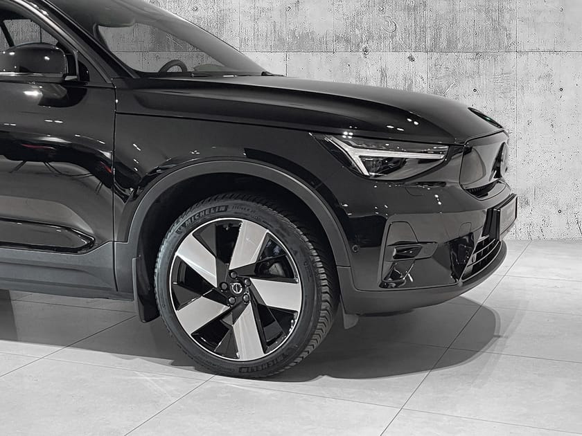 Bilde 2 av Volvo XC40 Recharge Twin Ultimate KROK|PANO|20"|H&K|TONEDE