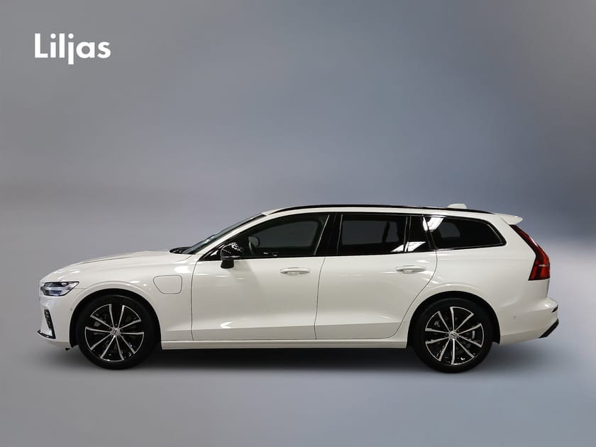 Bild 3 av Volvo V60 T6 AWD Plus Dark Nordic Edition//Harman Kardon//
