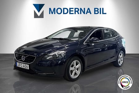 Volvo V40 D3 Geartronic Momentum 150hk D-värm PDC Navi BLIS