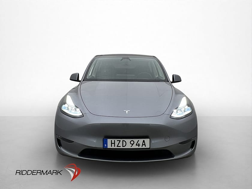 Bild 2 av Tesla Model Y Performance Autopilot Svensksåld MOMS