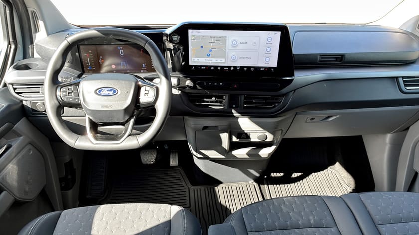 Bild 4 av Ford Tourneo Custom 320 TITANIUM 320L LWB 2.0L ECOBLUE 170H