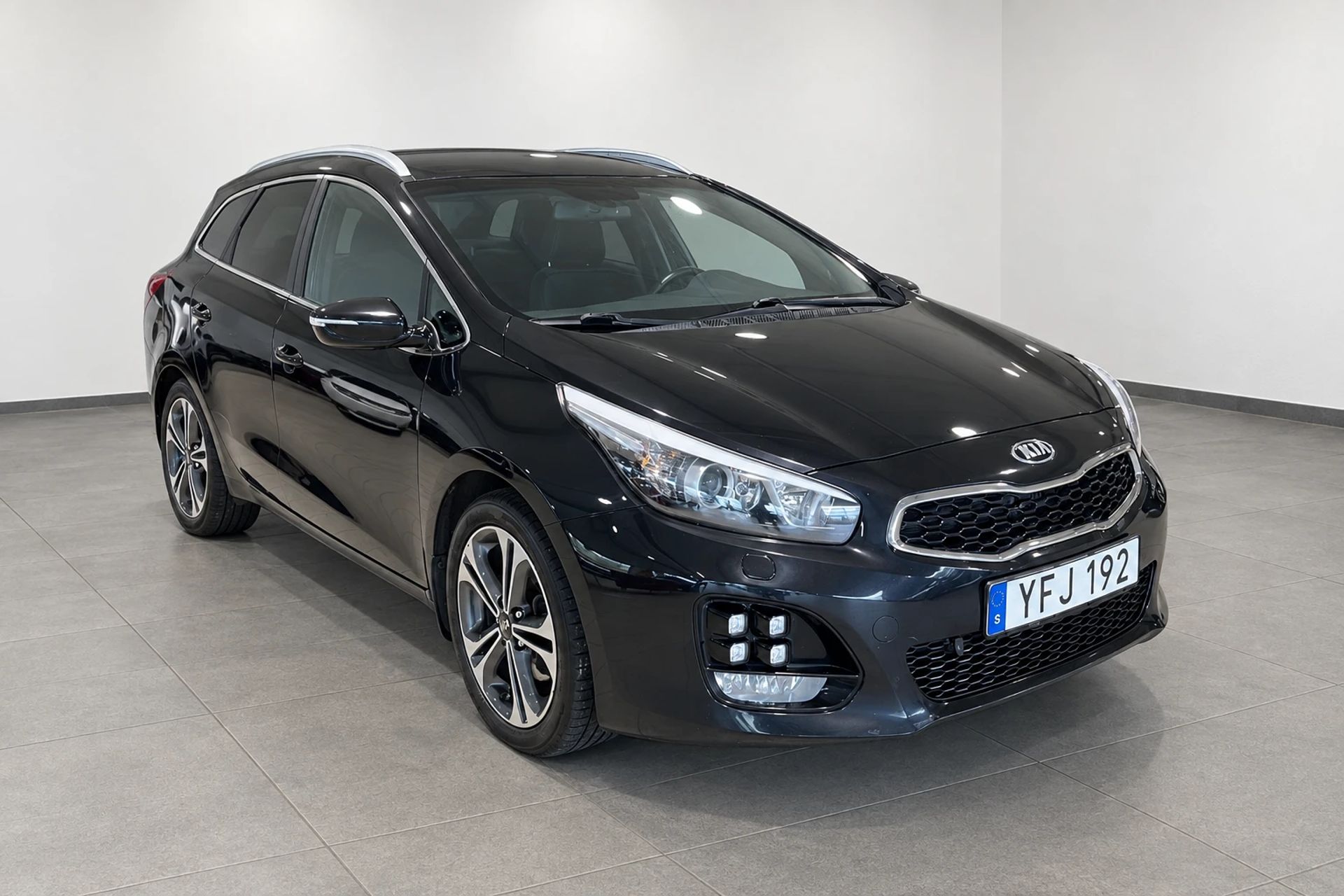 Kia Ceed 2016, photo 2/10