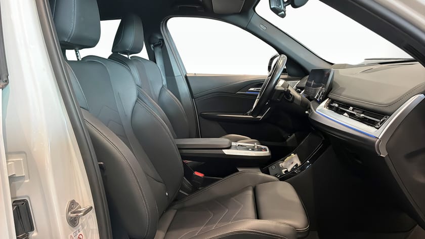 Bild 3 av BMW iX1 xDrive30 U11