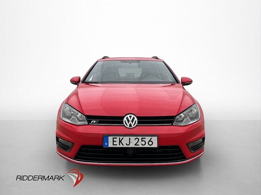 Bild 2 av Volkswagen Golf Sportscombi TSI 140hk R-line Dragkrok Kamera