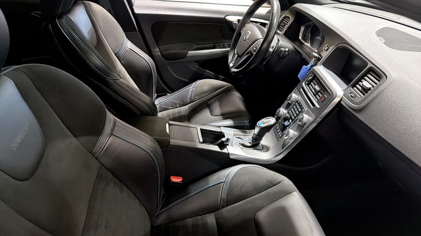 Bild 3 av Volvo S60 Polestar T6 AWD 367hp