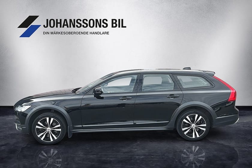 Bild 2 av Volvo V90 Cross Country D4 AWD Advanced SE II Backkamera Drag