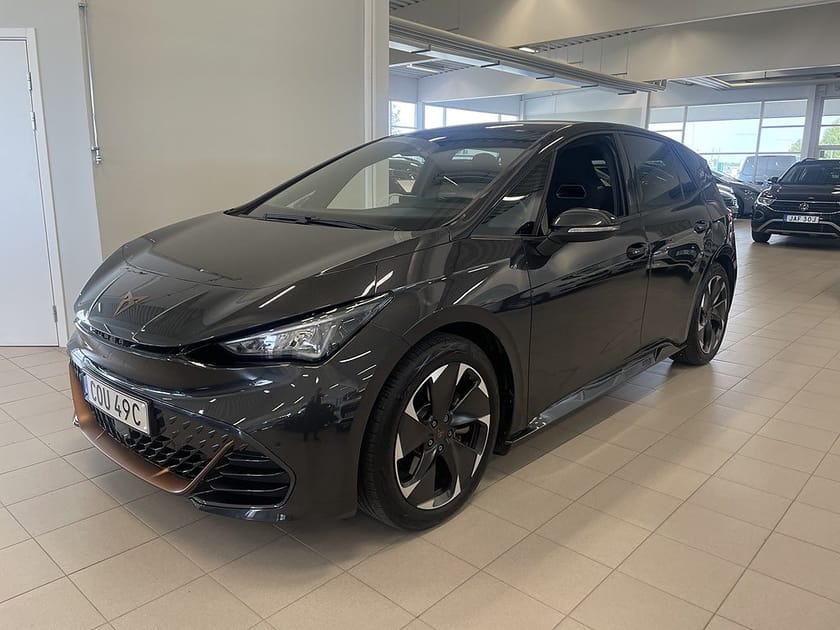 Bild 3 av CUPRA Born e-boost 58 58kWh 231HK B-kamera / Navi