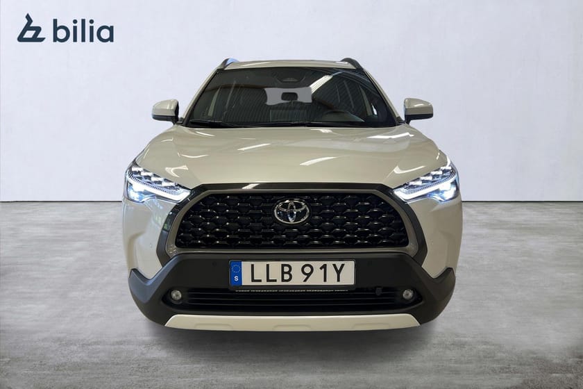 Bild 5 av Toyota Corolla Cross Hybrid AWD-i 2,0 EXECUTIVE SKINNKLÄDSEL JBL