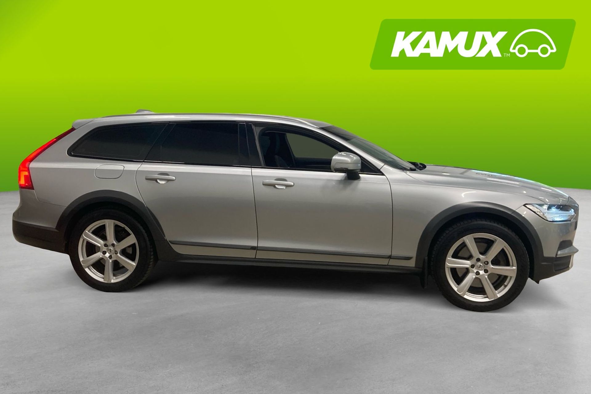 Volvo V90 Cross Country 2019, kuva 2/10