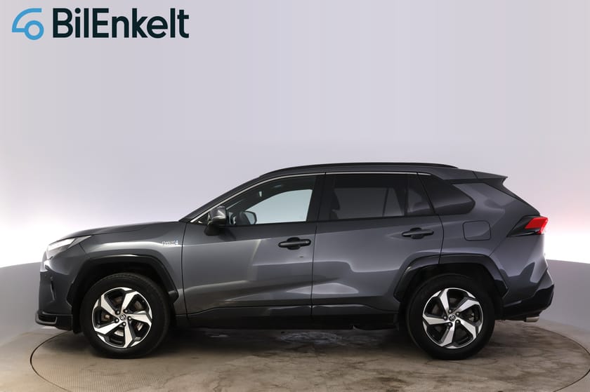 Bild 5 av Toyota RAV4 Plug-in Hybrid AWD X Edition Drag Kamera Moms