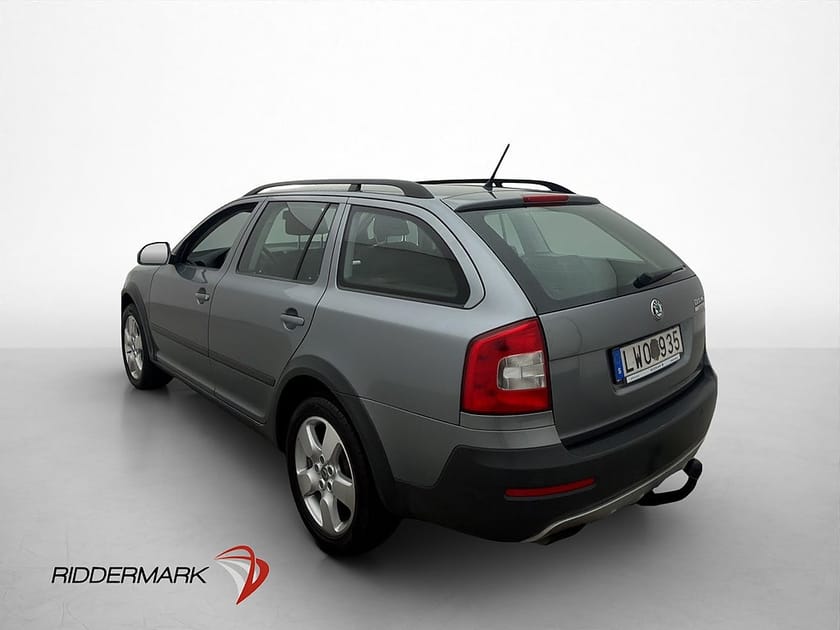Bild 5 av Škoda Octavia Scout Skoda 2.0 TDI 4Motion M-värmare LED-Ramp 140hk