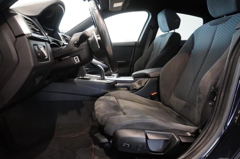 Bild 5 av BMW 430i Gran Coupé M-Sport Navi HiFi Drag