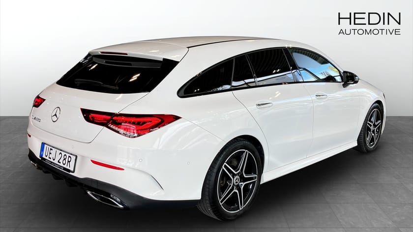 Bild 2 av Mercedes-Benz CLA 220 Shooting Brake 7G-DCT 190hk | Elektronisk dragkrok