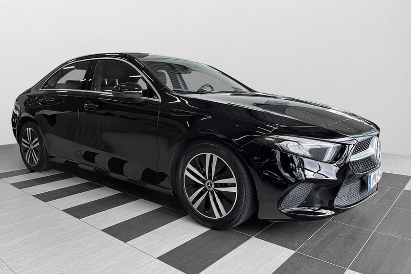 Bild 3 av Mercedes-Benz A 200 d Sedan