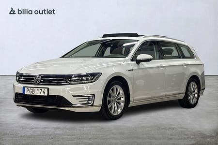 Volkswagen Passat Variant GTE 1.4 TSI DSG 218hk Panorama Drag Backkamera