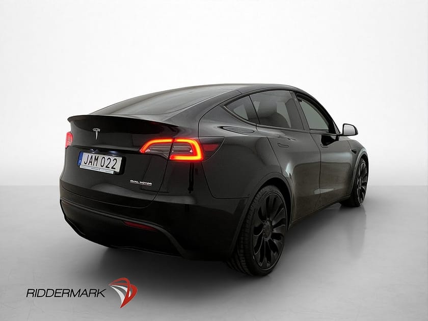 Bild 5 av Tesla Model Y Performance AWD Ljus Interiör Moms Pano Kamera