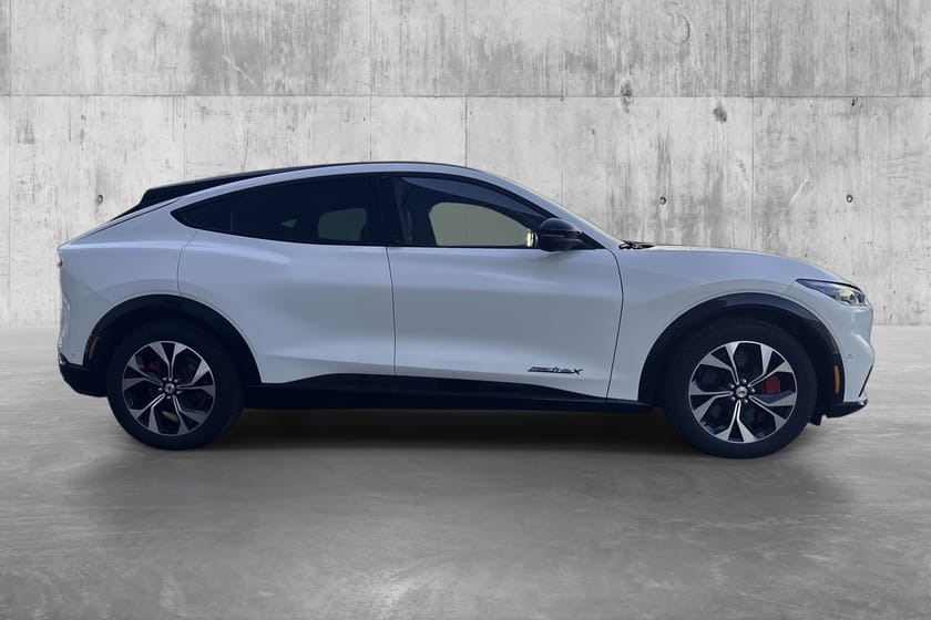 Bilde 4 av Ford Mustang Mach-E Long Range AWD 540km, B&O, Garanti fra 2023, 360 kam++